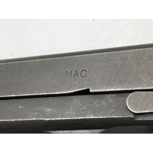 Pistolet réglementaire Français MAC 50 calibre 9 x19