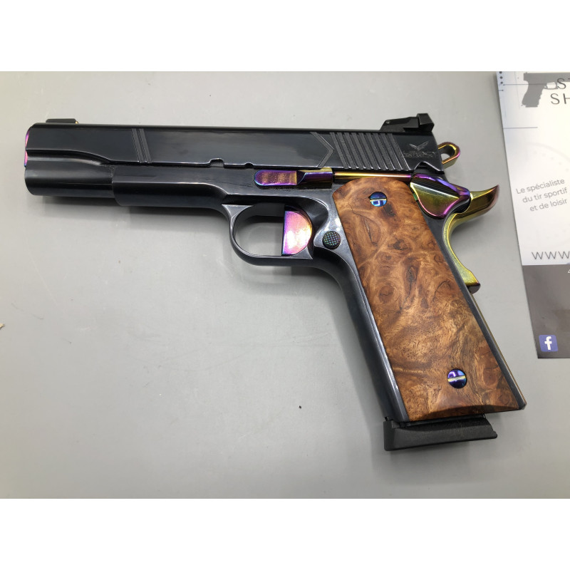 Pistolet LEGACY ARMAMENT 1911 KING 11 SIGNATURE 45 GOVERNMENT OPERA