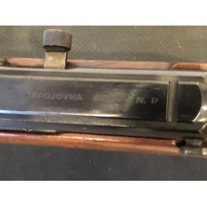 carabine BRNO RIFLES modèle 581 .22lr semi-auto d'occasion
