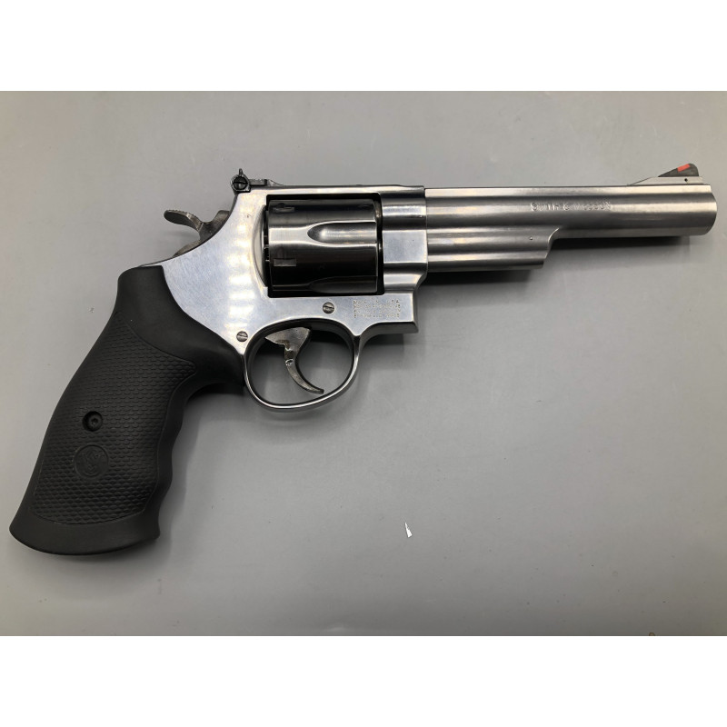 Smith & Wesson 629-6 6 pouces Calibre 44 Mag d'occasion