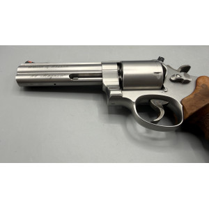 Revolver Smith & Wesson Modèle 629-4 ".44 Classic Champion" — Calibre .44 Magnum d'occasion
