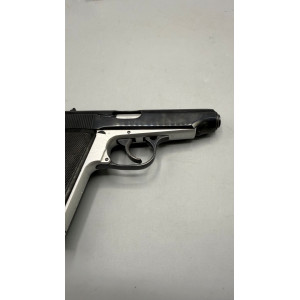 Pistolet FEG Modèle PA-63 Calibre 9X18 Makarov d'occasion