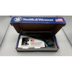 Pistolet Smith & Wesson SW22 Victory d'occasion