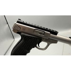 Pistolet Smith & Wesson SW22 Victory d'occasion