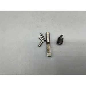 Goupille de culasse plus teton   pour  carabine Unique X51 B Calibre 22Lr d'occasion